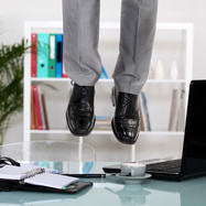 Die unangenehme Lösung - final! Haftungsfreistellung durch Suizid